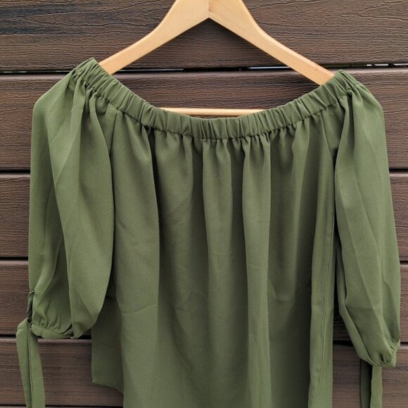 Olive Green Off-Shoulder Women's stretcg Loose Fit Top - Small NWT - Picture 4 of 6
